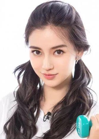 明星网红假发高马尾女,高马尾发型引领时尚潮流