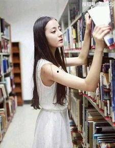 明星网红造型店拍照文案,拍照打卡必备文案揭秘