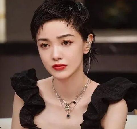 短发女明星网红有哪些,盘点当红短发女明星网红风采